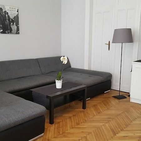 Hello Tourist Flat Daire Budapeşte Dış mekan fotoğraf
